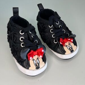 NWT Disney Baby Minnie Mouse & Rose Floral Crib Shoes Black Girls Size 6-9 Month